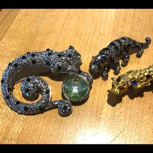 “Big Cat” lovers collection- set of 3 vintage brooches